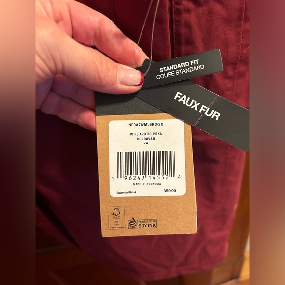 North Face Parka - Picture 5 of 5